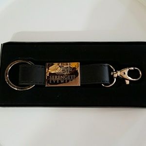 Serengeti key chain